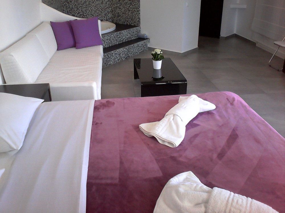 Queen Boutique Suites Mykonos Town Buitenkant foto