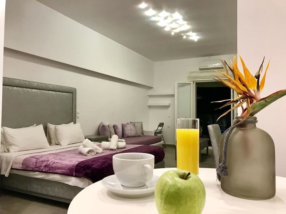 Queen Boutique Suites Mykonos Town Buitenkant foto