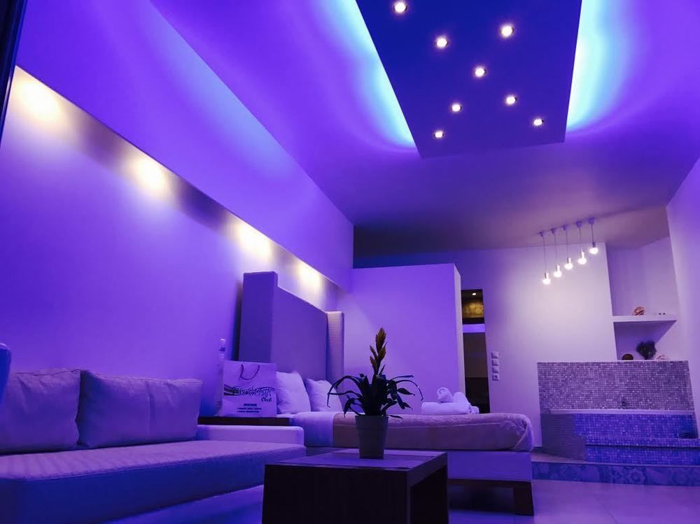 Queen Boutique Suites Mykonos Town Buitenkant foto