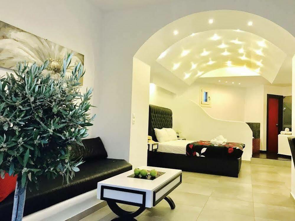 Queen Boutique Suites Mykonos Town Buitenkant foto