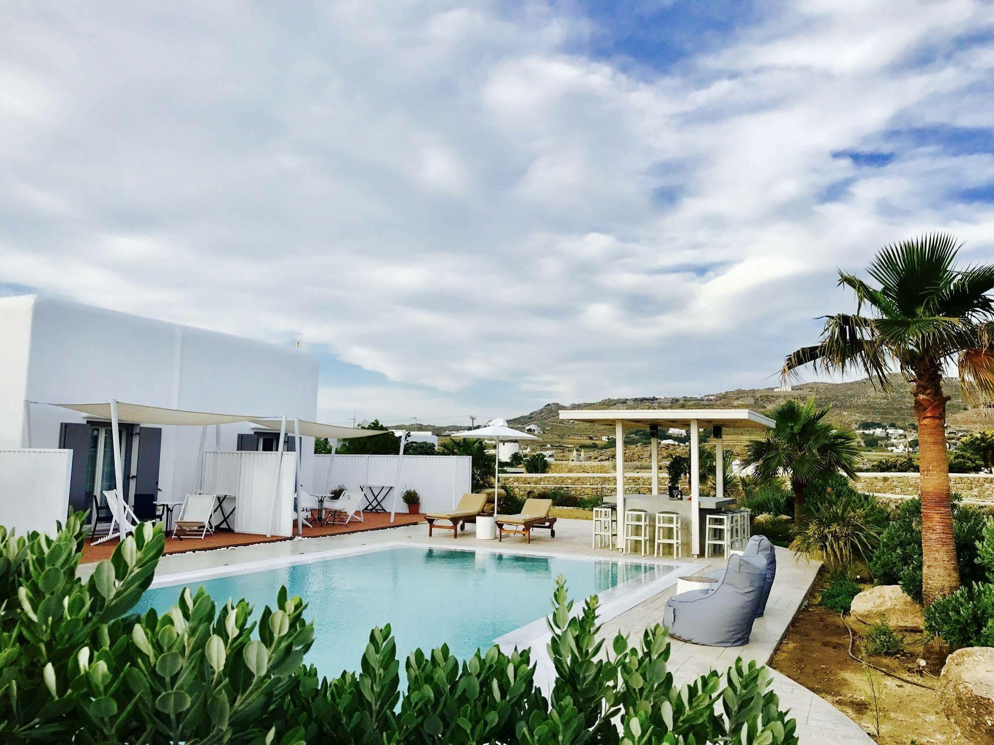 Queen Boutique Suites Mykonos Town Buitenkant foto