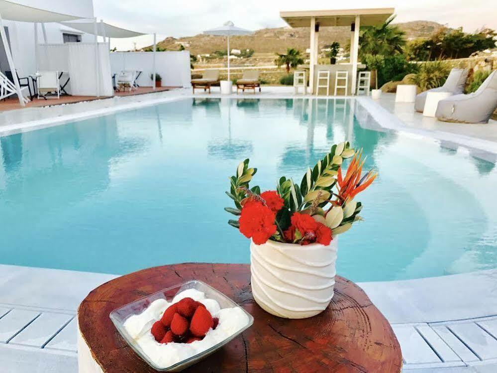 Queen Boutique Suites Mykonos Town Buitenkant foto